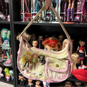 bratz wildlife safari handbag ! ♡︎